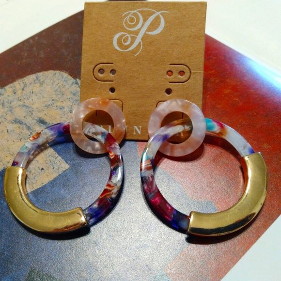 Plunder Design Zelda Earrings - Picture 4 of 4